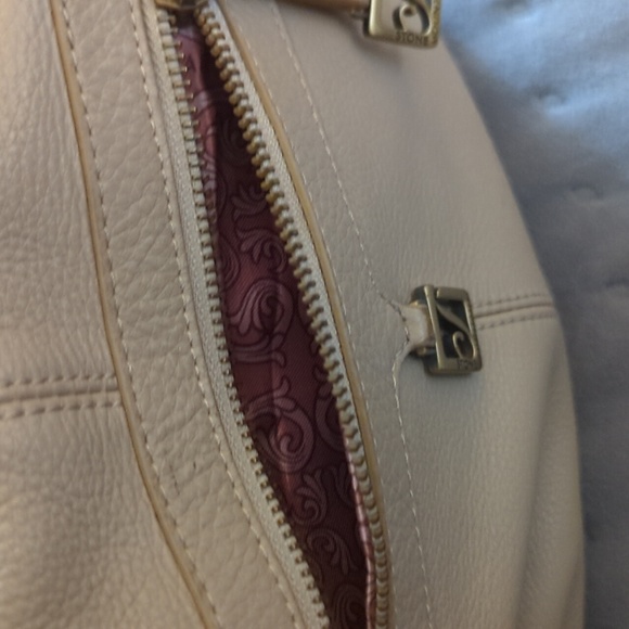 Stone Mountain shoulder bag - Picture 5 of 5